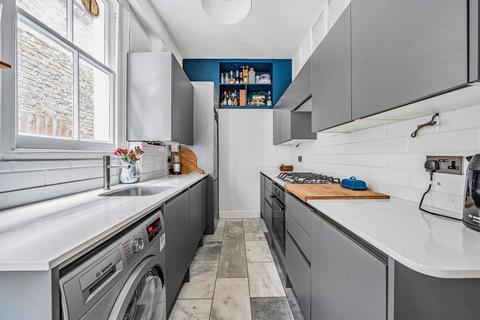 24 Inchmery Road, London, SE6 2NE