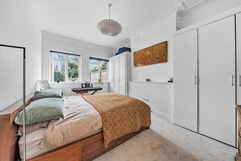 24 Inchmery Road, London, SE6 2NE