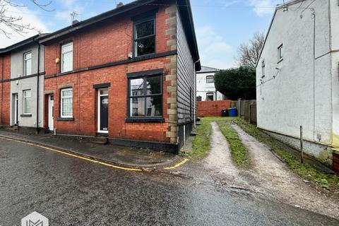 3 bedroom end of terrace house to rent, Hollins Lane, Bury, Greater Manchester, BL9 8AS