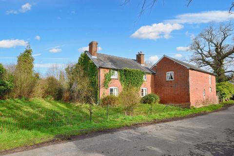 4 bedroom detached house for sale, Weobley, Hereford HR4