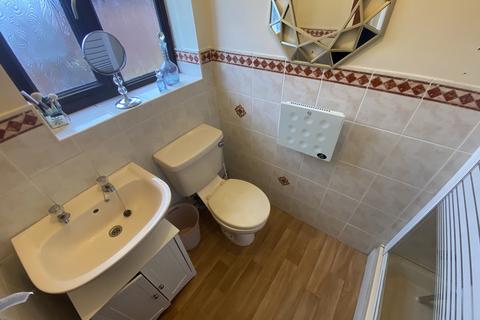 12 Clos Ceri, Clydach, Swansea, SA6 5NP