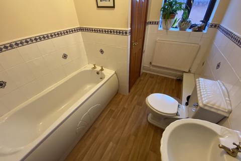 12 Clos Ceri, Clydach, Swansea, SA6 5NP