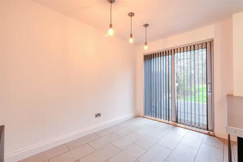 3 bedroom semi-detached house for sale, Mercot Close, Oakenshaw South, Redditch B98 7YX