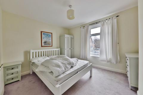 3 Brickyard Cottages, North Ferriby, HU14 3AD