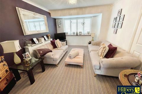 213 Warren Drive, Hornchurch, RM12 4PL