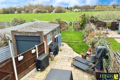 213 Warren Drive, Hornchurch, RM12 4PL