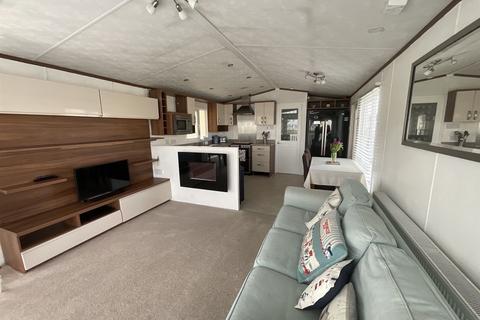 2 bedroom mobile home for sale, Eastern Road, Portsmouth, Hampshire