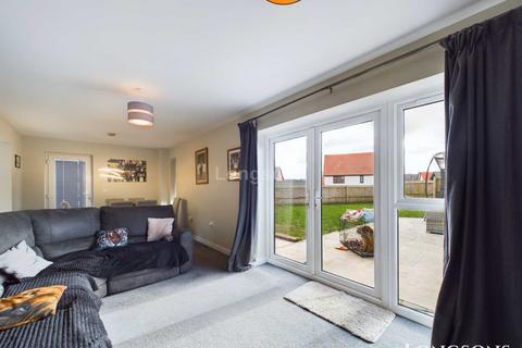 48 Mayfly Road, Swaffham, PE37 8JF