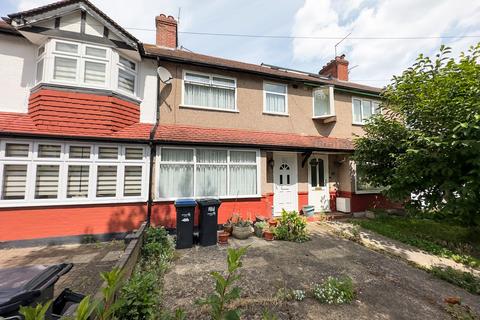 2 bedroom terraced house for sale - Bedford Road, London N9