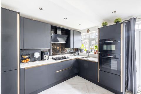 16 Ockley Road, Croydon, CR0 3DP