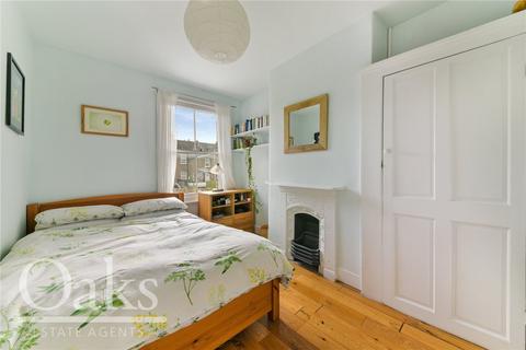 13 Watcombe Road, London, SE25 4XA