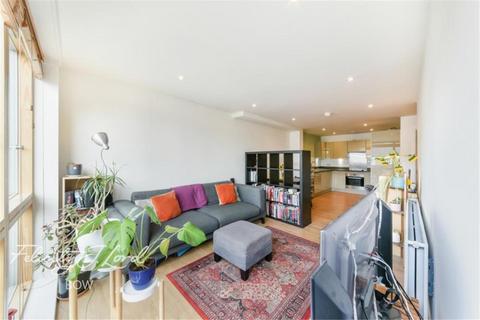 2 bedroom flat to rent, Violet Road, Bow