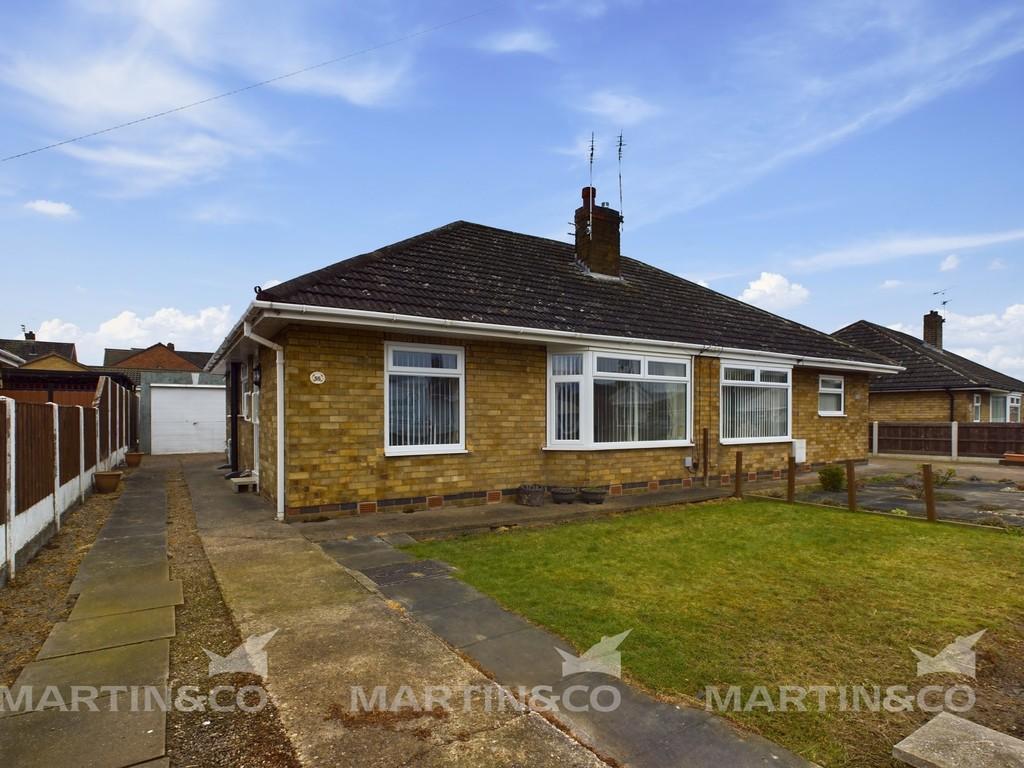 Croft Road, Balby 2 bed semidetached bungalow £780 pcm (£180 pw)