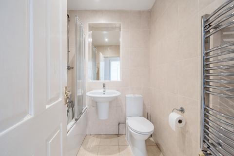 67 The Street, Fetcham, Leatherhead, KT22 9RB