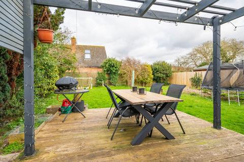 2 Gallows Hill, Hadleigh, Ipswich, IP7 6DD