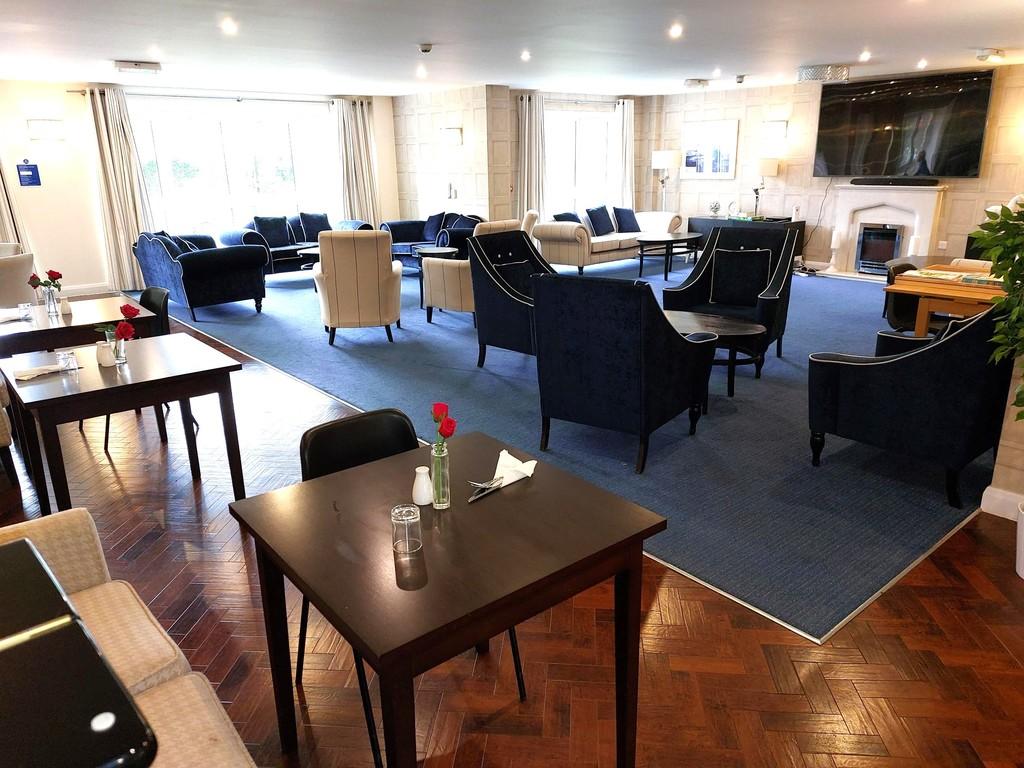 Lounge area