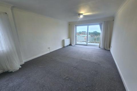 3 bedroom apartment to rent - Chine Crescent Road, Bournemouth