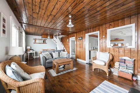 2 bedroom cottage for sale, Dungeness, Kent TN29 9NE