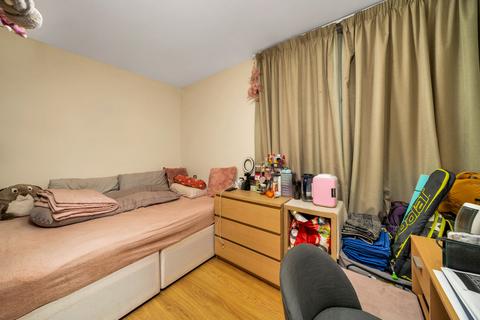 4 bedroom maisonette for sale - Thomas Baines Road, Battersea SW11