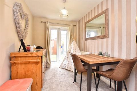 3 bedroom semi-detached house for sale - Albion Street, Castleton, Rochdale, Greater Manchester, OL11