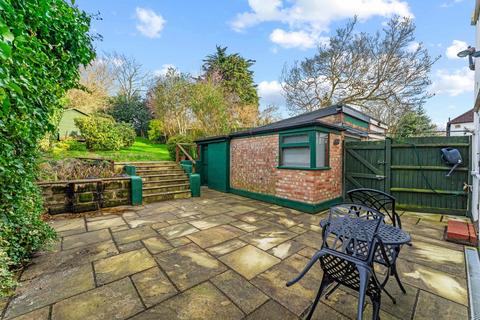 undefined, Rookwood Avenue, Wallington