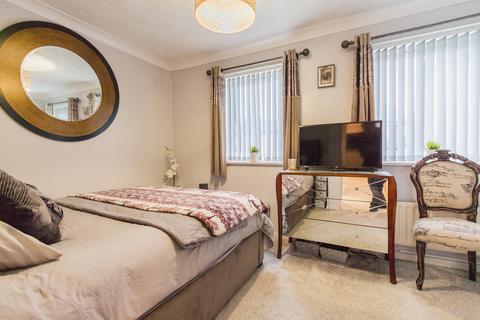 103 Ebbw Vale Road, Irthlingborough, Wellingborough, NN9 5YB