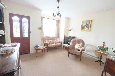 2 bedroom end of terrace house for sale - Beech Road, Orpington