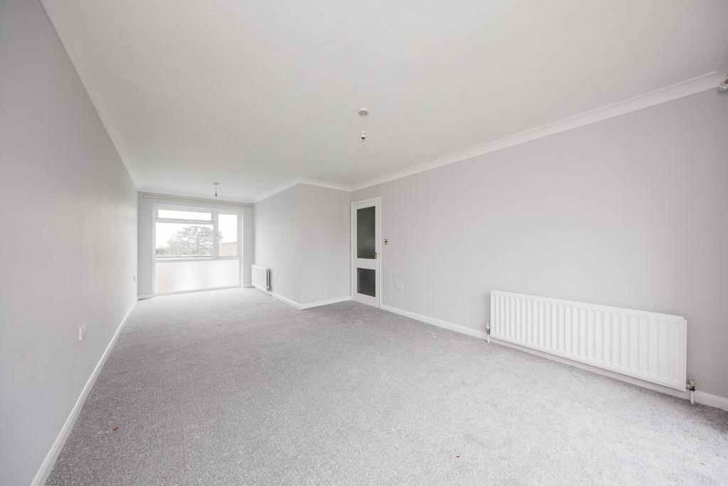 Mill Lane, Crowborough 2 bed flat for sale £240,000