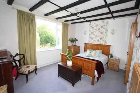 3 bedroom detached bungalow for sale, Tilsmore Road, Heathfield