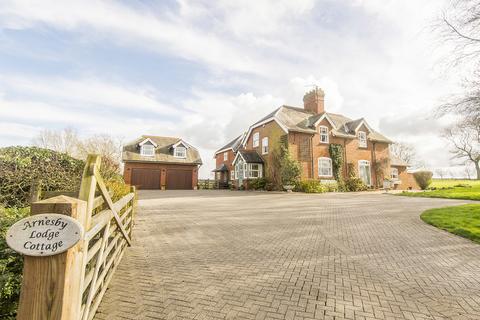 6 bedroom manor house for sale - Welford Road, Arnesby