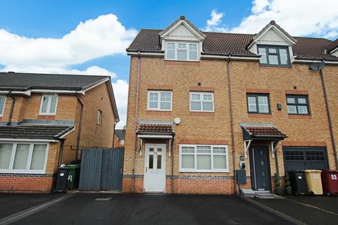 4 bedroom townhouse for sale, Madison Park, Westhoughton, BL5