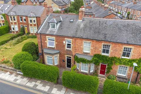 4 bedroom end of terrace house for sale - Howard Road, Morpeth, Northumberland, NE61