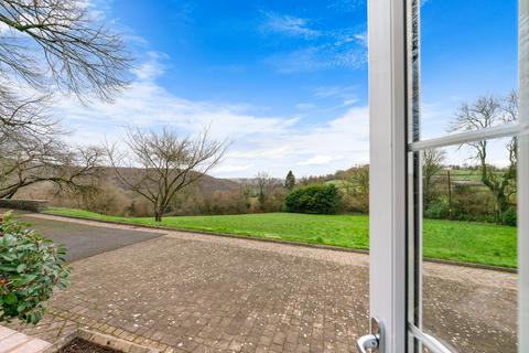 2 bedroom semi-detached bungalow to rent, Rhiwbina, Cardiff