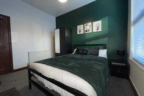 1 bedroom in a house share to rent - Salisbury Terrace, Leeds LS12