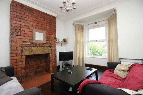 1 bedroom in a house share to rent, Salisbury Terrace, Leeds LS12