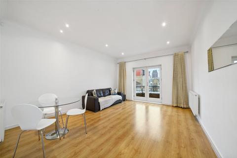 2 bedroom flat to rent, Northpoint Square, Camden, London