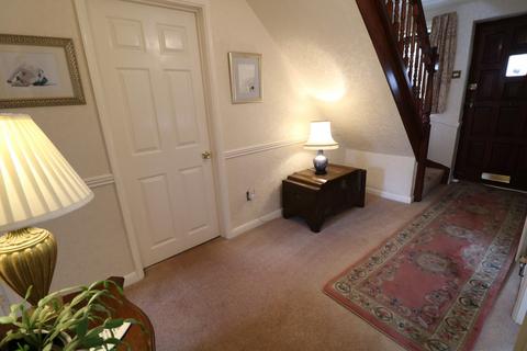 4 bedroom detached house for sale, Merrington Close, Solihull B91