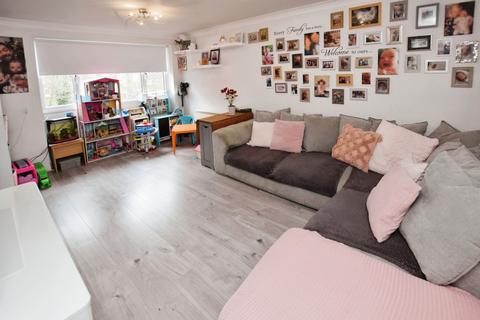 268, Coronation Court Coronation Avenue, East Tilbury, Tilbury, RM18 8TB