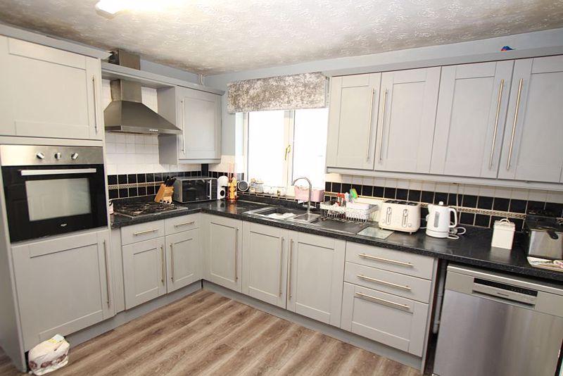 BRIAR LANE, SCARTHO 5 bed detached house for sale £289,950