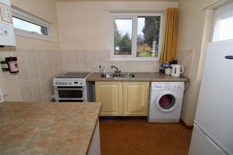 4 Broad Lane, Walsall, WS3 2TG