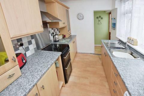 25 Courtenay Road, Exeter, EX2 8JX