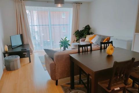 undefined, Double bedsit bedroom Shared Apartment