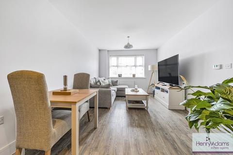 1 bedroom apartment for sale - Arundale Walk, Horsham, RH12