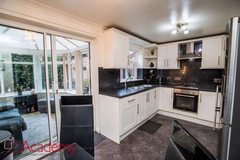 3 bedroom detached house for sale - Ravenfield Drive, Widnes