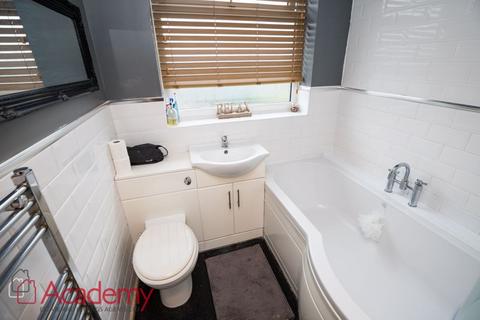 3 bedroom semi-detached house for sale, St. Annes Road, Widnes