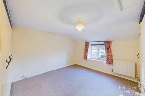 9 Grove Place, Minehead, TA24 6EN