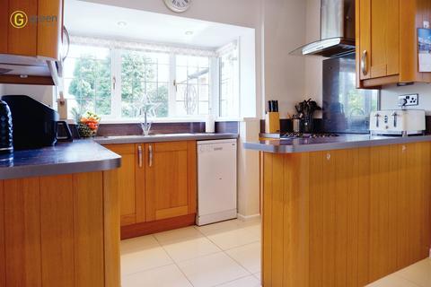 32 West View Road, Sutton Coldfield, B75 6AY