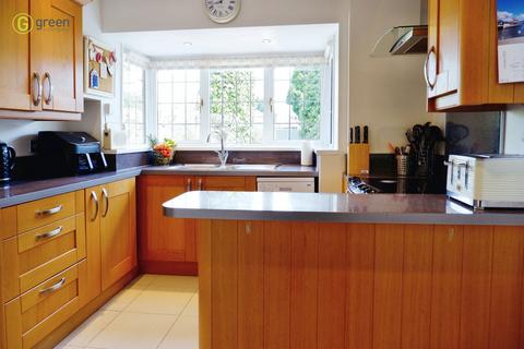 32 West View Road, Sutton Coldfield, B75 6AY