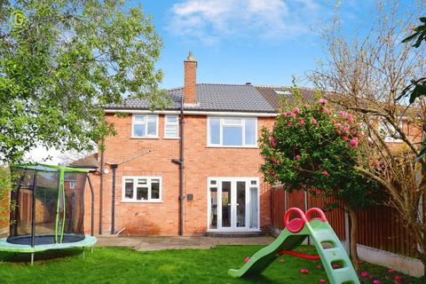 4 Whitehouse Crescent, Sutton Coldfield, B75 6ER