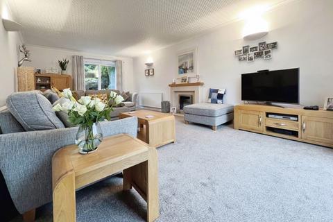 4 bedroom detached house for sale - Riversmeade, Bromley Cross, Bolton, BL7 #Beautiful Cul De Sac Position#